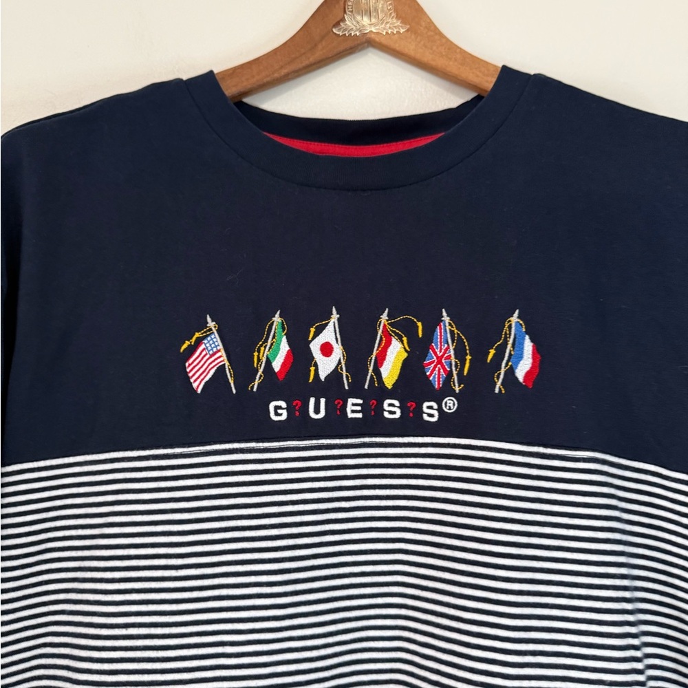 GUESS Men’s Navy & white Striped T-Shirt with embroidered flags in size large - Picture 2 of 10